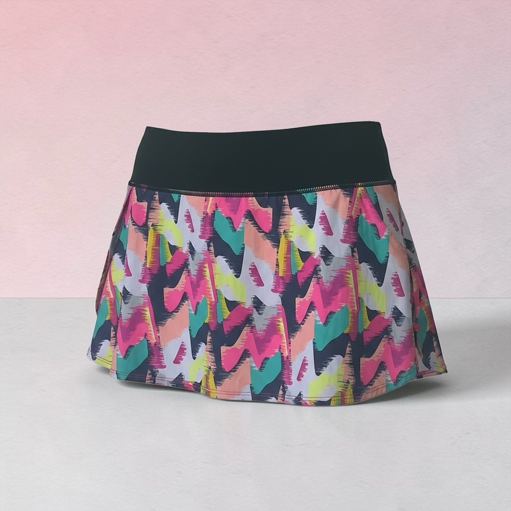 Roxy Black Waist Multicolor Abstract Print Running Skirt